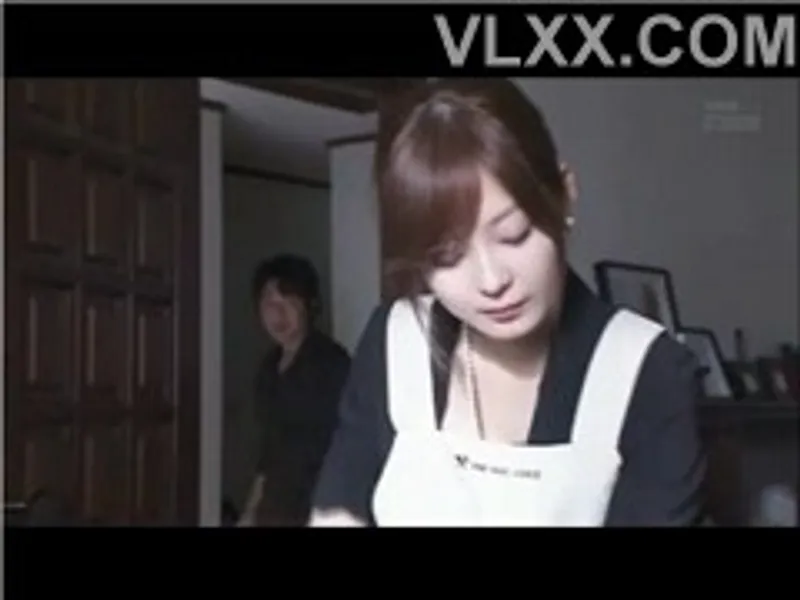ông xã đi làm ăn, vợ yêu ở nhà bị anh rể cưỡng hiếp